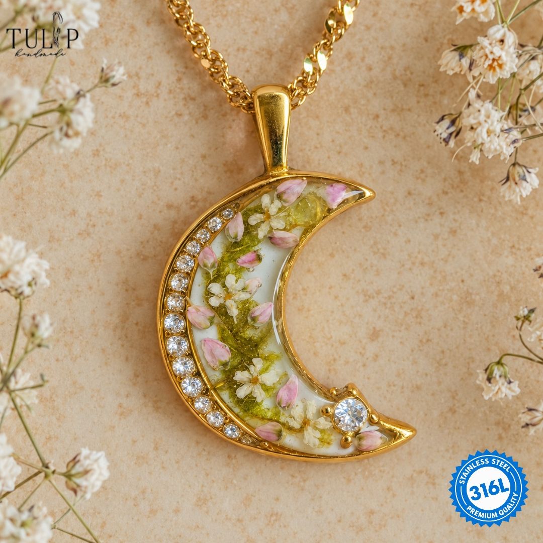 Moss and Moon