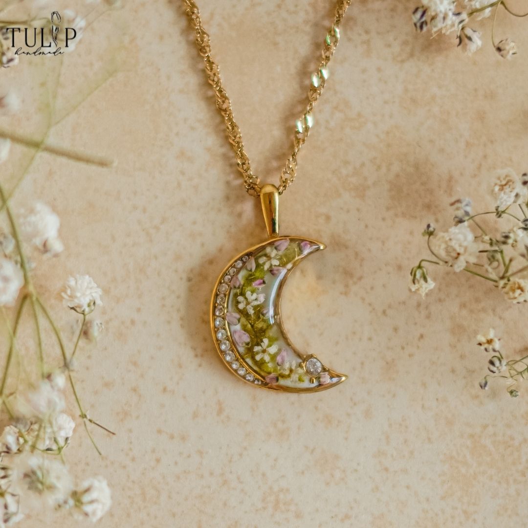 Moss and Moon