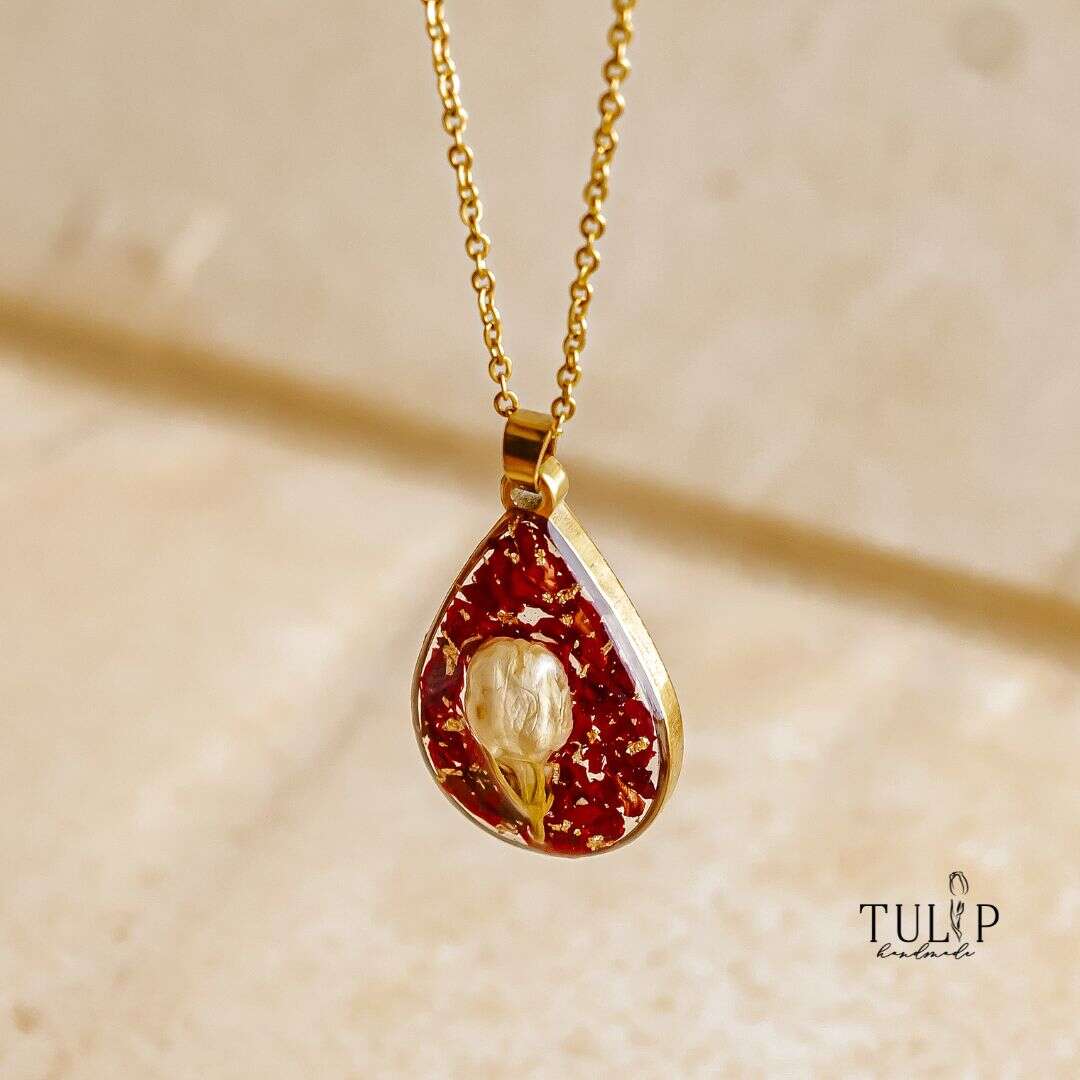 Jasmine - i attach myself to you Tulip Handmade