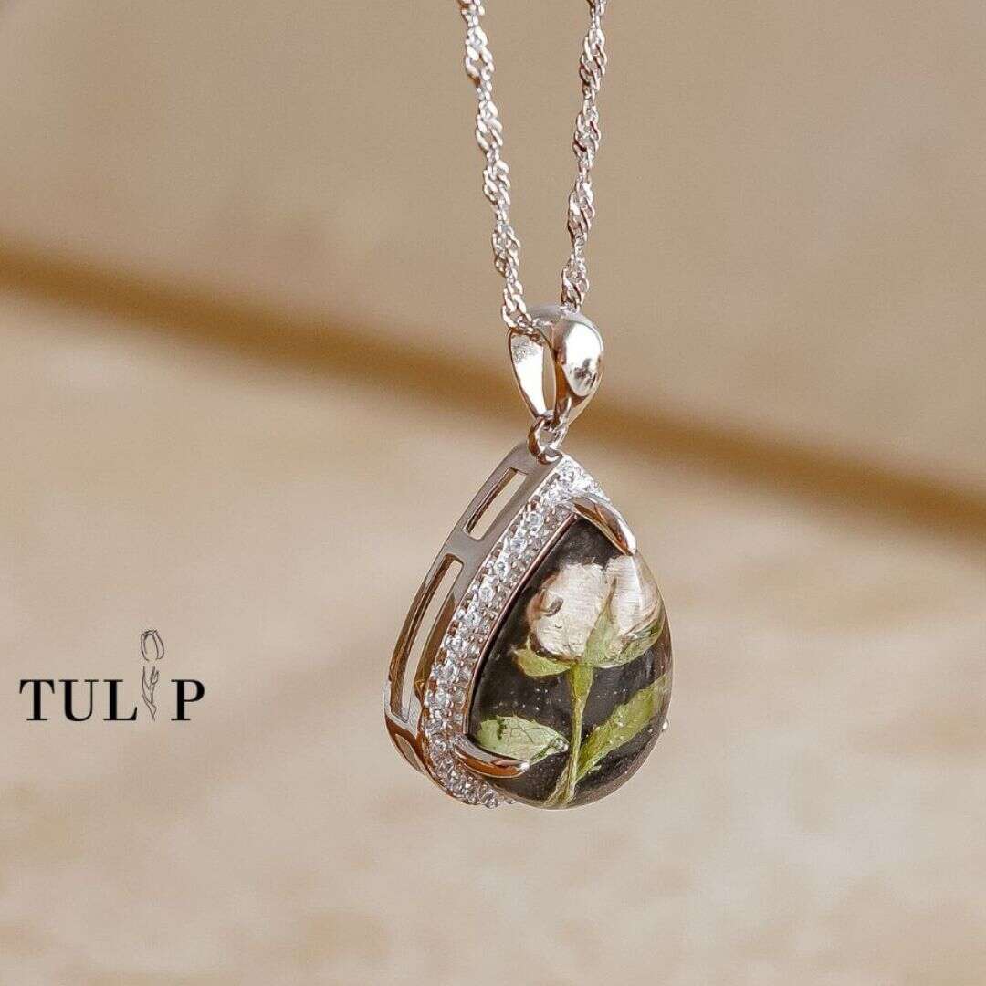 White Rose Tulip Handmade