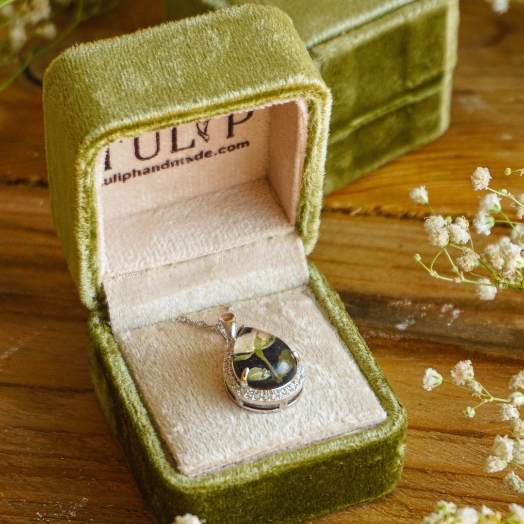 Luxury Velvet Box Tulip Handmade