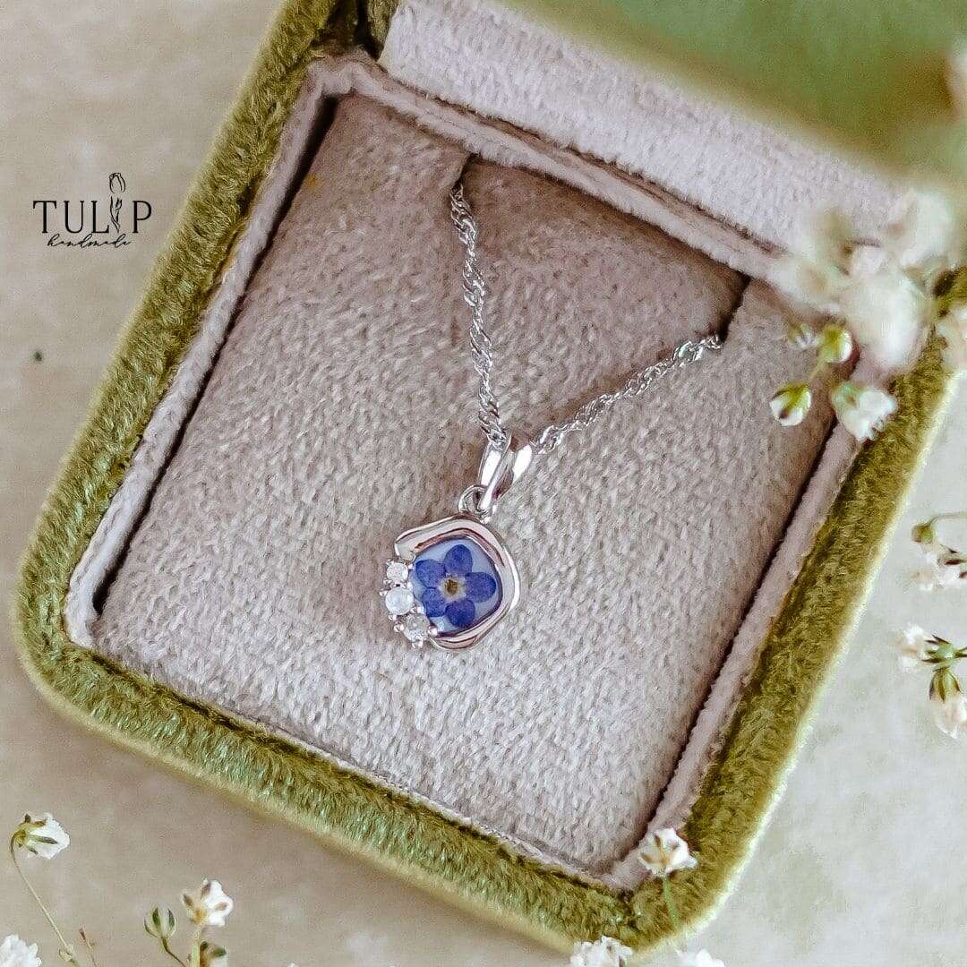 Forget-me-not Tulip Handmade