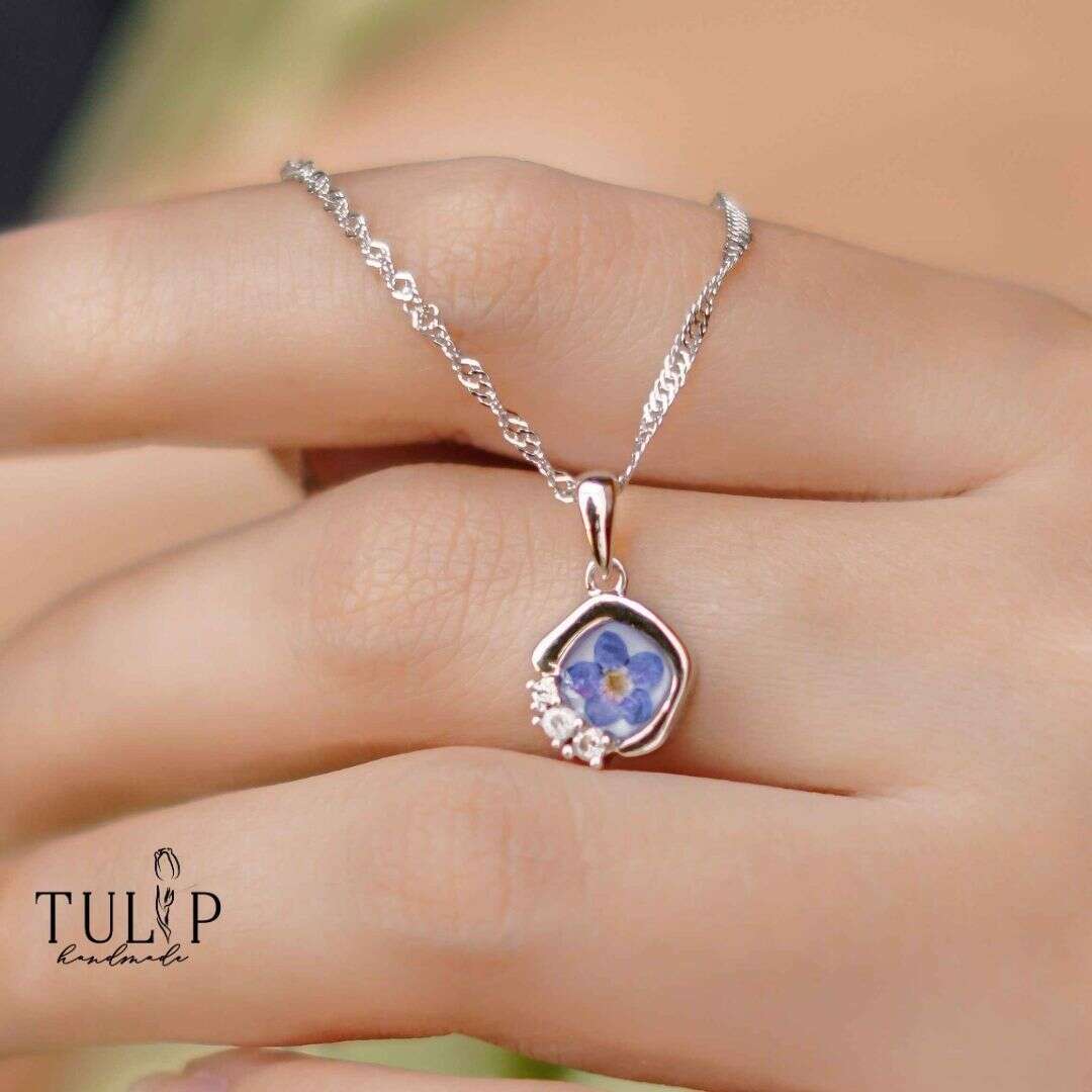 Forget-me-not Tulip Handmade